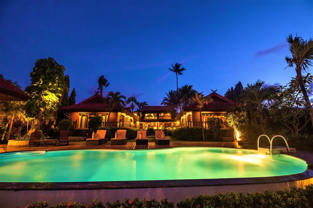 Erawan Villa Hotel Pantai Bangrak Luaran gambar