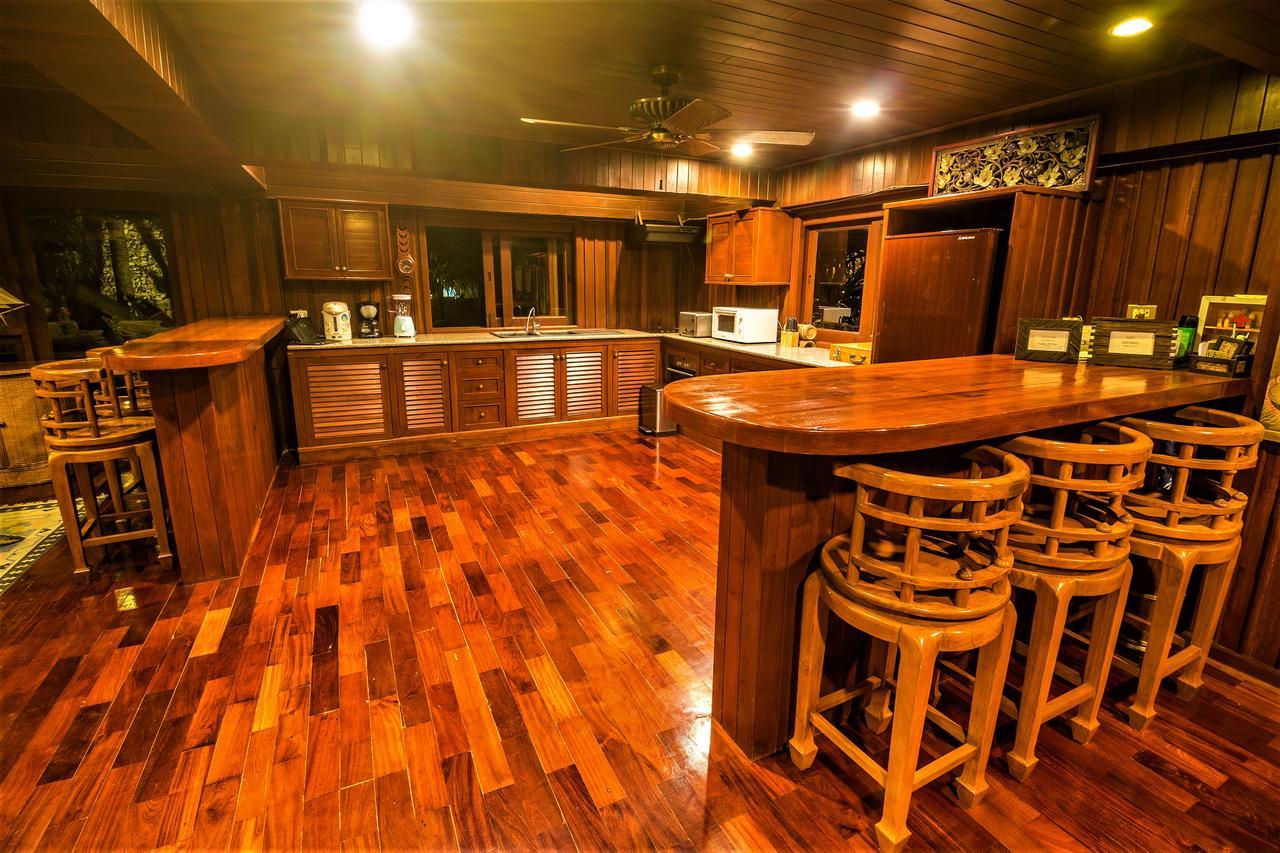 Erawan Villa Hotel Pantai Bangrak Luaran gambar